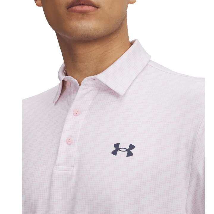 POLO UNDER ARMOUR - PLAYOFF 3.0 PRINTED BLANC ROSE GRIS - Golf Passion